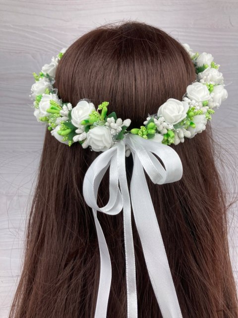 Wianek komunijny, rękodzieło